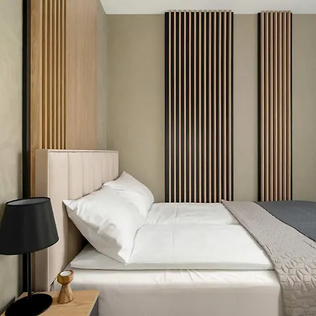 Unique With Air Conditioning In By Renters Апартаменти Познань